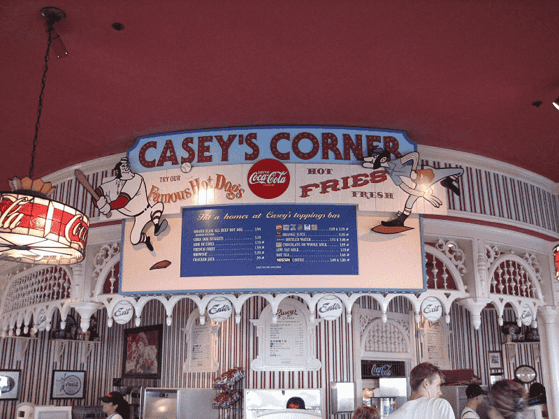 Restaurante Casey’s Corner na Disney Orlando