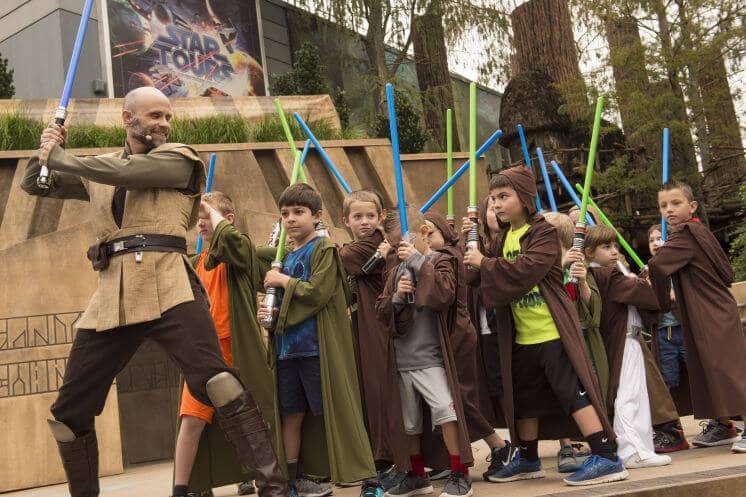 Jedi Training: Trials of the Temple na área Star Wars Galaxy’s Edge no Disney Hollywood Studios em Orlando