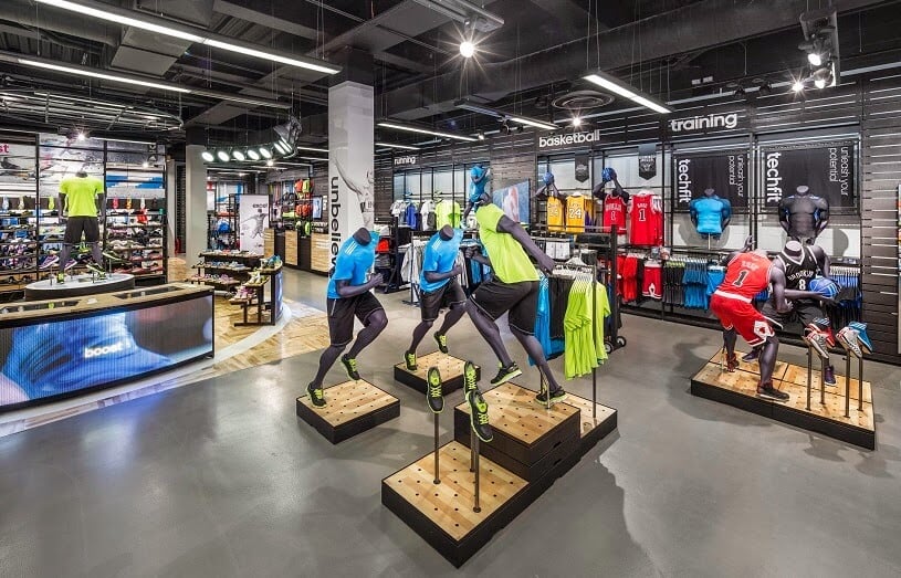 Onde comprar tênis de corrida e futebol em Miami: Lojas da Adidas em Orlando e Miami