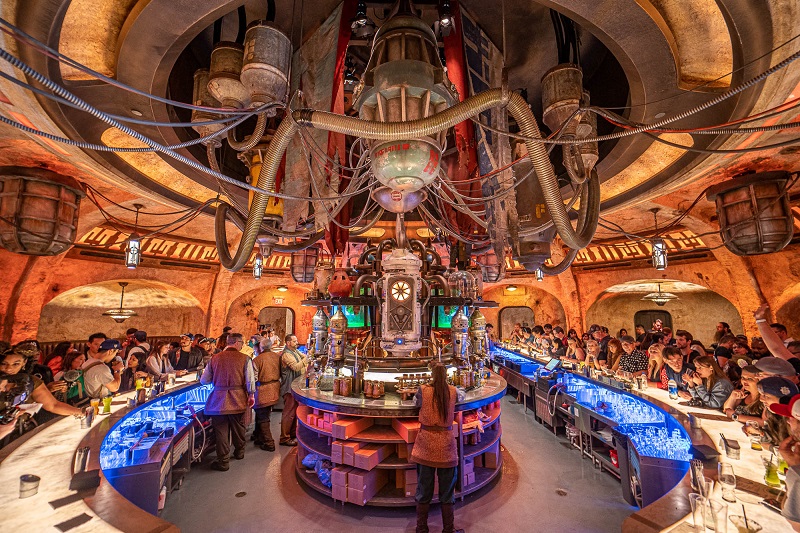 Oga's Cantina na área Star Wars Galaxy’s Edge no Disney Hollywood Studios em Orlando